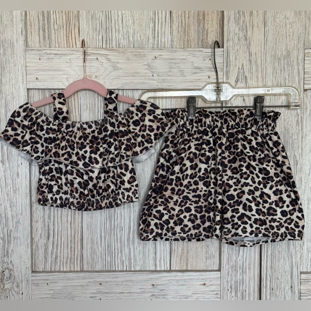 Unbranded Leopard Print Short Set for little girls sz XL  fits like 6/6x